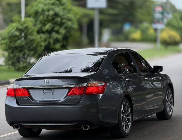 Honda Accord 2015  For Sale In Abuja 