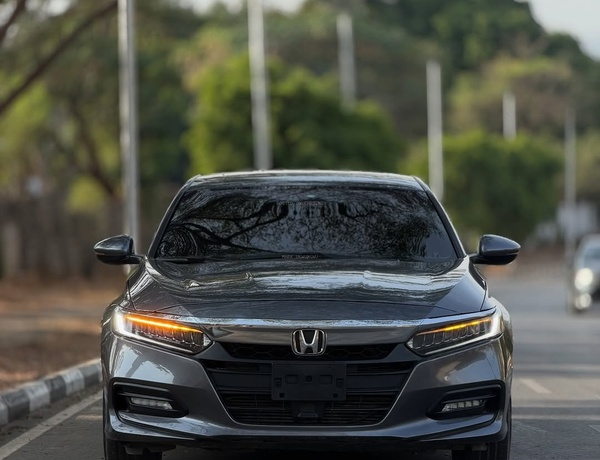 Honda Accord 2.0T 2019 Foreign Used 🚗 Smooth Ride, Full Option