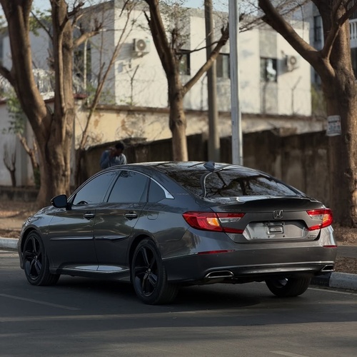 Honda Accord 2.0T 2019 Foreign Used 🚗 Smooth Ride, Full Option