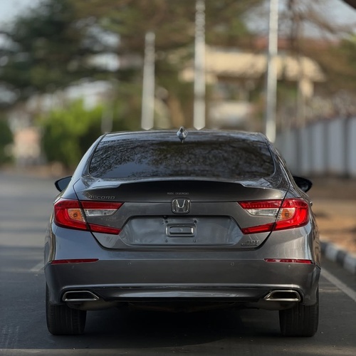 Honda Accord 2.0T 2019 Foreign Used 🚗 Smooth Ride, Full Option