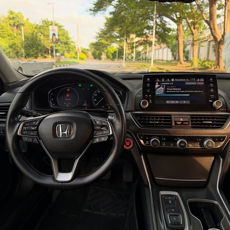 2018 HONDA ACCORD 2.0T TOURING – FOREIGN USED | TURBO SPORT LUXURY SEDAN image