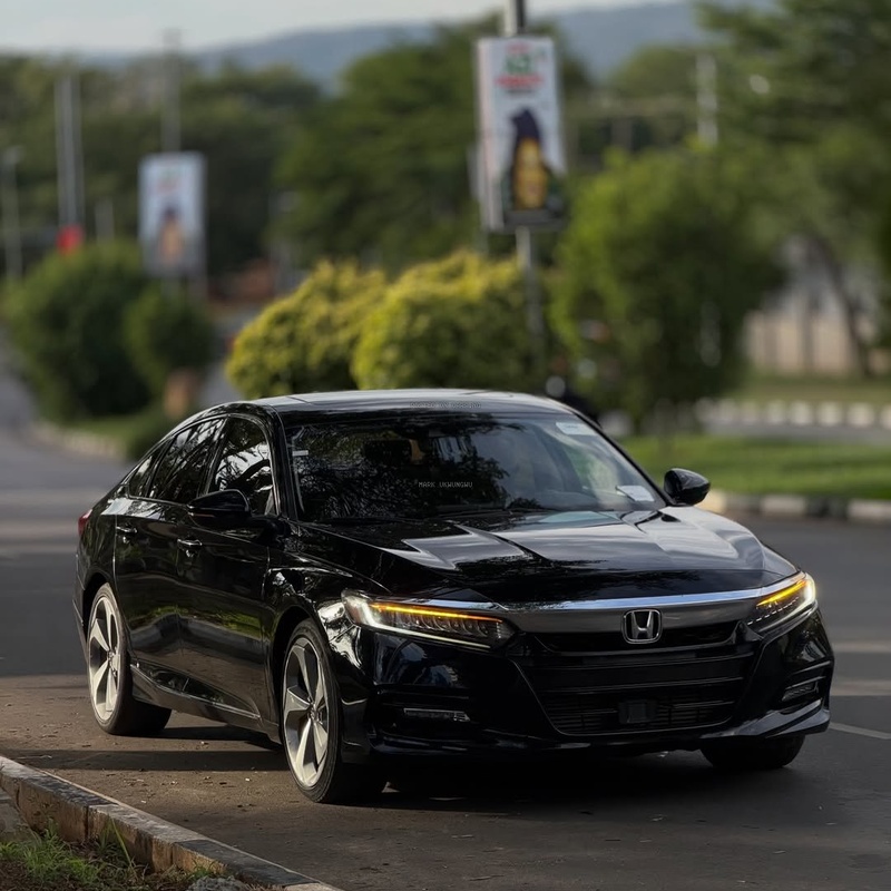 2018 HONDA ACCORD 2.0T TOURING – FOREIGN USED | TURBO SPORT LUXURY SEDAN image