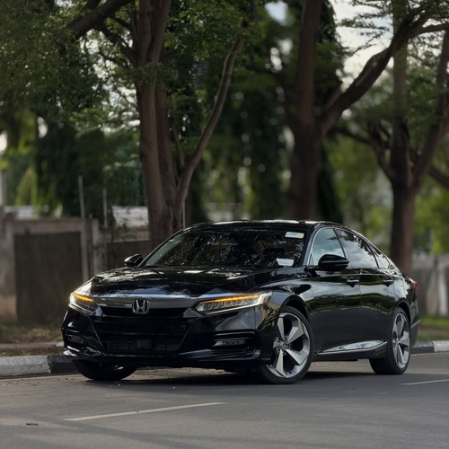 2018 HONDA ACCORD 2.0T TOURING – FOREIGN USED | TURBO SPORT LUXURY SEDAN