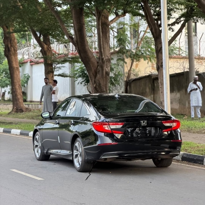 Honda Accord 2018 🔥 Reliable, Stylish & Smooth Drive image