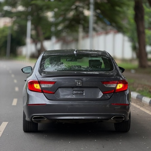 2019 HONDA ACCORD – FOREIGN USED | CLEAN EXECUTIVE SEDAN