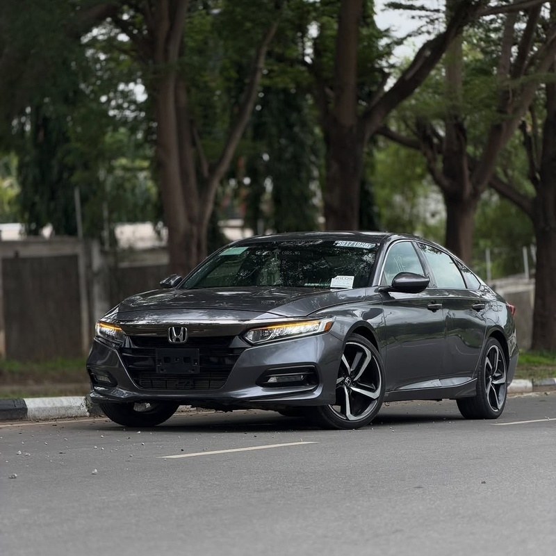 2019 HONDA ACCORD – FOREIGN USED | CLEAN EXECUTIVE SEDAN image