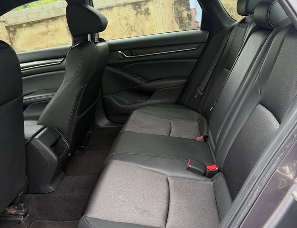 2019 HONDA ACCORD – FOREIGN USED | CLEAN EXECUTIVE SEDAN