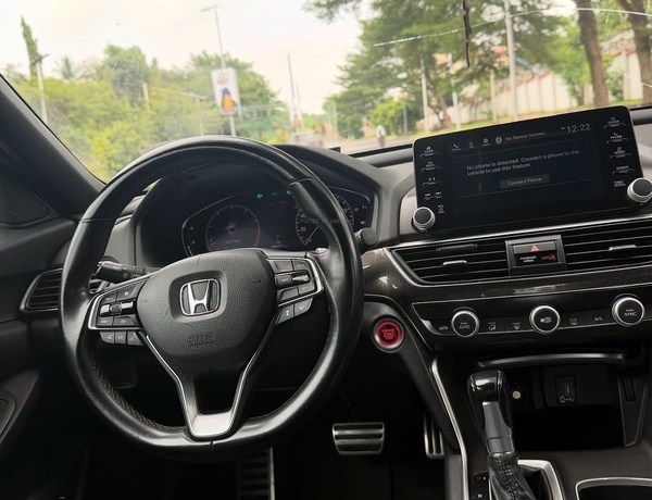 2019 HONDA ACCORD – FOREIGN USED | CLEAN EXECUTIVE SEDAN