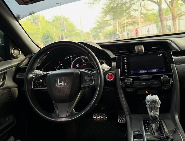 Foreign Used Honda Civic Sport 2017 for Sale In Abuja