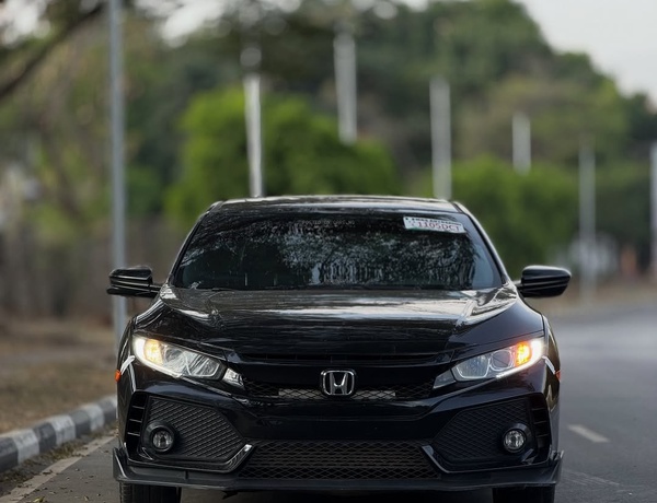 Foreign Used Honda Civic Sport 2017 for Sale In Abuja