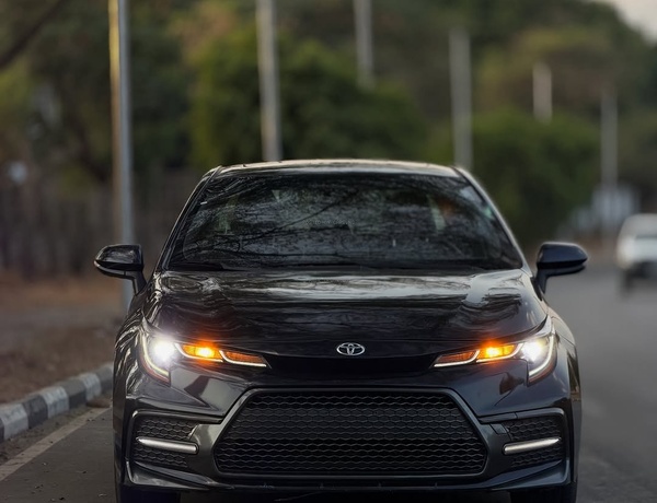 Hot Deal! Toyota Corolla XSE 2019 FOREIGN USED 