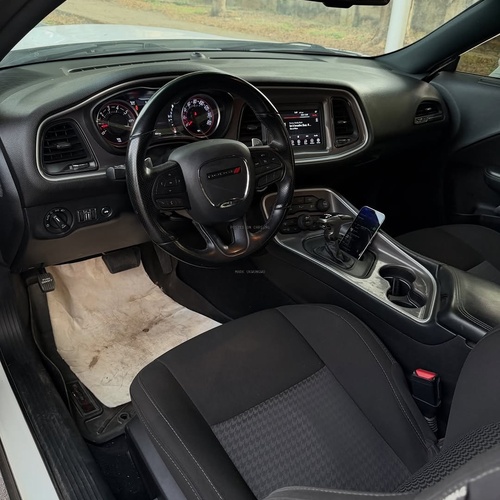 HOT DEAL: DODGE CHALLENGER 2022– CLEAN FOREIGN USED UNIT