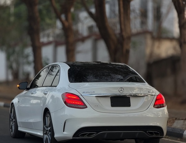 Foreign Used 2017 Mercedes-Benz C43 AMG for Sale In Abuja