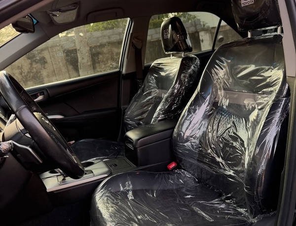 Foreign Used Toyota Camry SE 2012 for Sale In Abuja