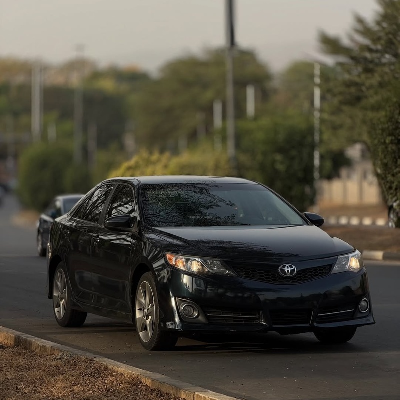 Foreign Used Toyota Camry SE 2012 for Sale In Abuja image