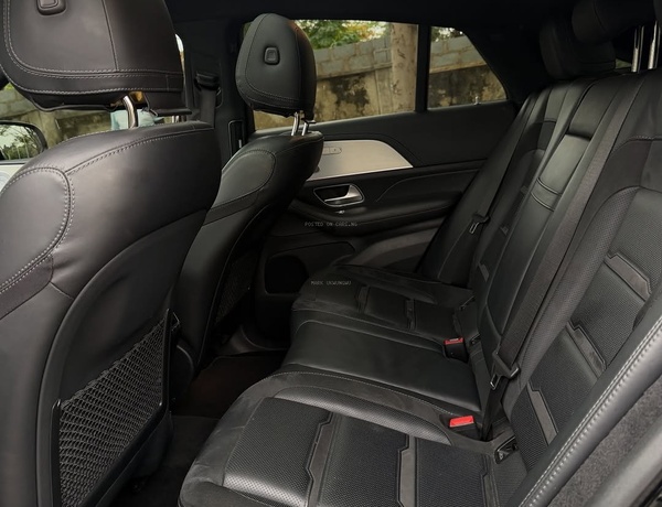 Mercedes-Benz GLE53 – 2020 FOREIGN USED – Sporty, Clean & Powerful