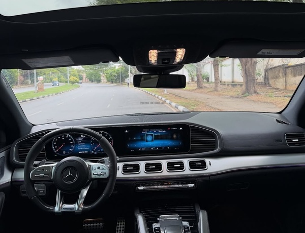 Mercedes-Benz GLE53 – 2020 FOREIGN USED – Sporty, Clean & Powerful