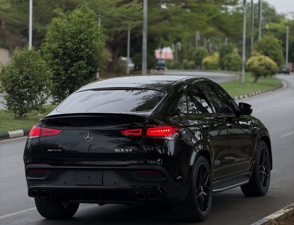 Mercedes-Benz GLE53 – 2020 FOREIGN USED – Sporty, Clean & Powerful