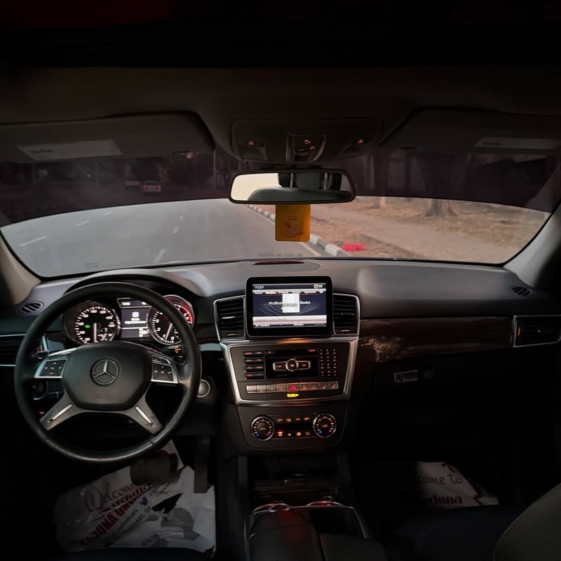 Hot Deal 🔥 Mercedes ML350 2012 → 2017 Upgrade | Clean Title image