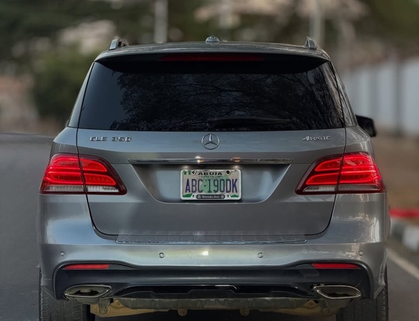 Hot Deal 🔥 Mercedes ML350 2012 → 2017 Upgrade | Clean Title