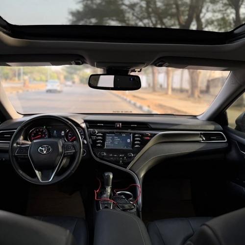 Foreign Used 2018 Toyota Camry XSE for Sale In Abuja