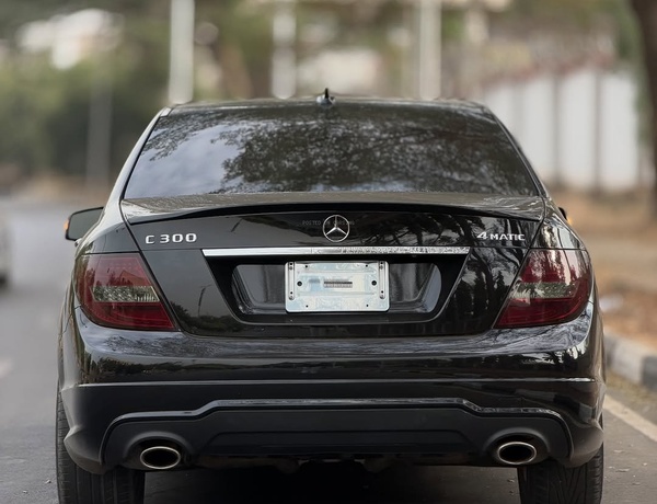 Foreign Used Mercedes Benz C300 2013 for Sale In Abuja