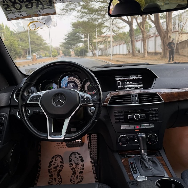 Foreign Used Mercedes Benz C300 2013 for Sale In Abuja image