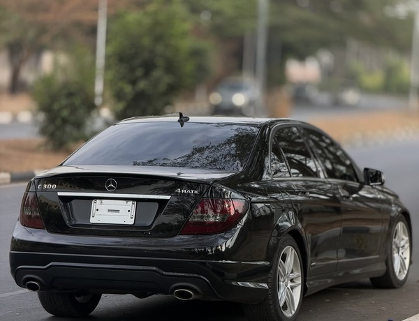 Foreign Used Mercedes Benz C300 2013 for Sale In Abuja