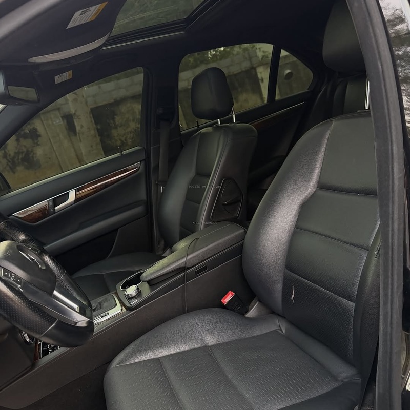 Foreign Used Mercedes Benz C300 2013 for Sale In Abuja image