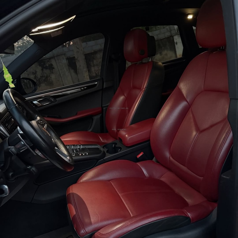 Foreign Used Porsche Macan Sport 2021 for Sale In Abuja image