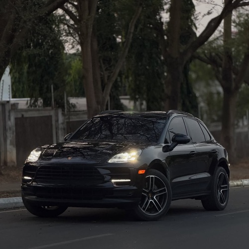 Foreign Used Porsche Macan Sport 2021 for Sale In Abuja