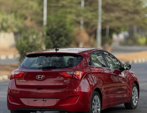 FOREIGN USED 2017 Hyundai Elantra GT– Clean, Stylish