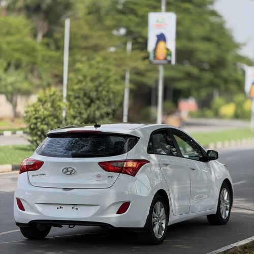 2013 HYUNDAI ELANTRA GT – FOREIGN USED | SPORT HATCHBACK