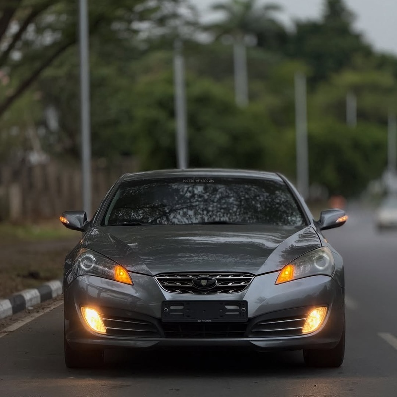 HYUNDAI GENESIS 2010 FOREIGN USED – EXECUTIVE CAR, BUY FAST image