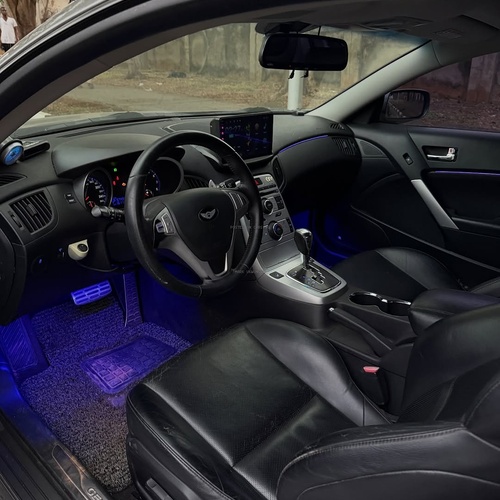 HYUNDAI GENESIS 2010 FOREIGN USED – EXECUTIVE CAR, BUY FAST