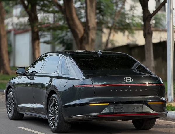 HYUNDAI GRANDEUR 2023 FOR SALE