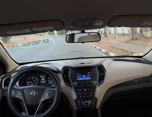 Hyundai Santa Fe 2018 Foreign Used 🔥 Full Option, Smooth Ride