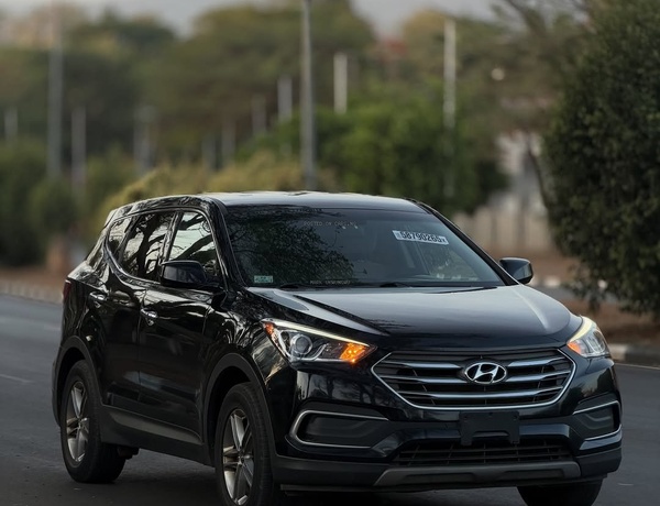 Hyundai Santa Fe 2018 Foreign Used 🔥 Full Option, Smooth Ride