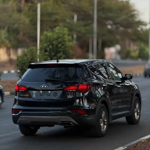 Hyundai Santa Fe 2018 Foreign Used 🔥 Full Option, Smooth Ride