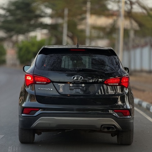 Hyundai Santa Fe 2018 Foreign Used 🔥 Full Option, Smooth Ride