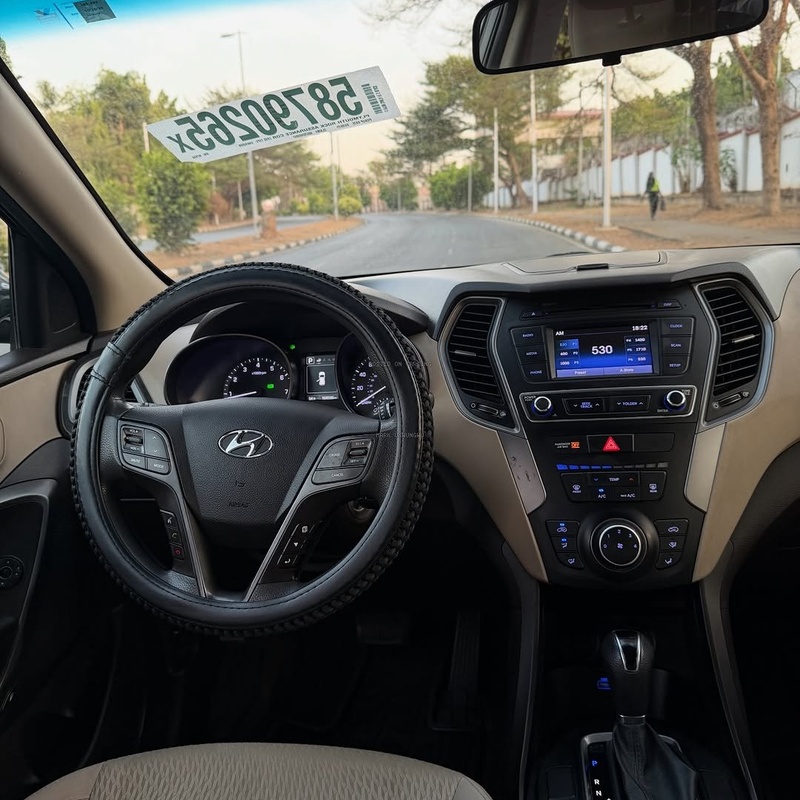 Hyundai Santa Fe 2018 Foreign Used 🔥 Full Option, Smooth Ride image