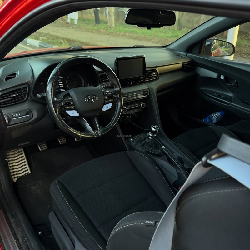 2020 HYUNDAI VELOSTER – FOREIGN USED | SPORT COUPE HATCHBACK image