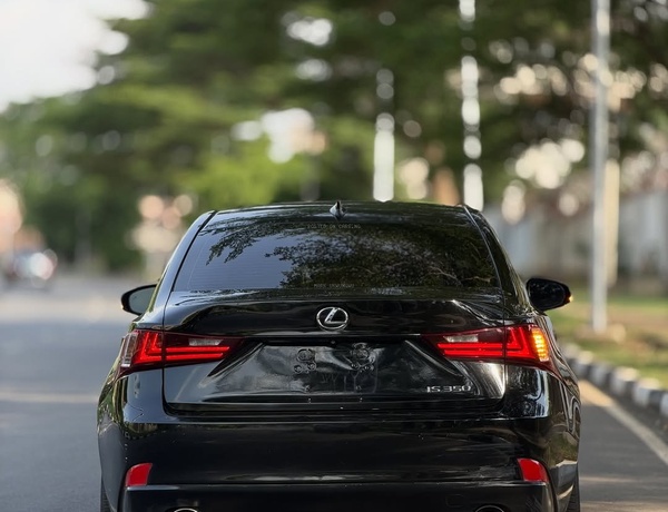 2014 LEXUS IS350 – FOREIGN USED | SPORT LUXURY PERFORMANCE SEDAN