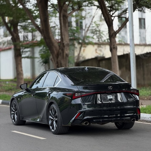 Lexus IS350 (2023) Foreign Used 🚗 Sporty Body, Strong Performance
