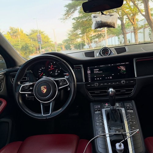 Foreign Used Porsche Maccan S 2021 for Sale In Abuja