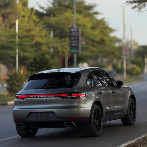 Foreign Used Porsche Maccan S 2021 for Sale In Abuja