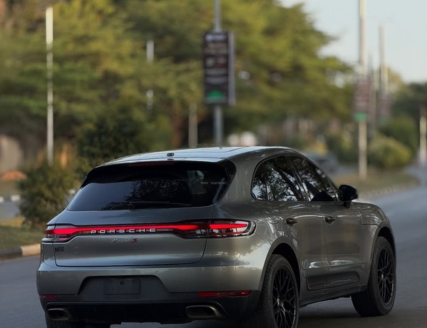 Foreign Used Porsche Maccan S 2021 for Sale In Abuja