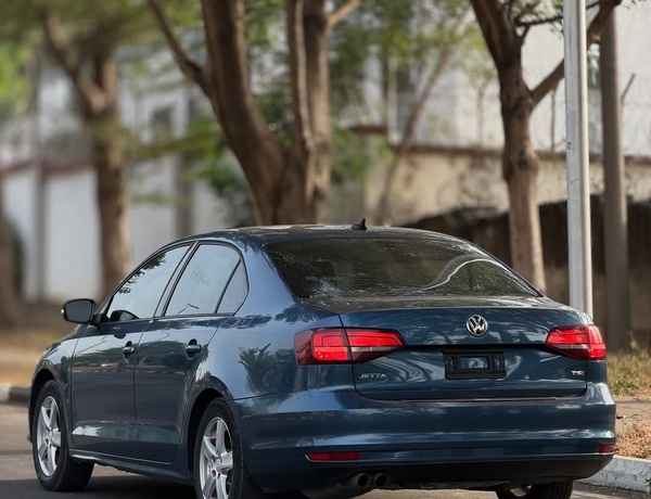 Foreign Used Volkswagen JETTA 2016 model for Sale In Abuja