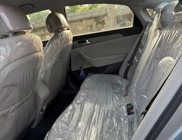 FOREIGN USED HYUNDAI SONATA 2015 FOR SALE IN ABUJA