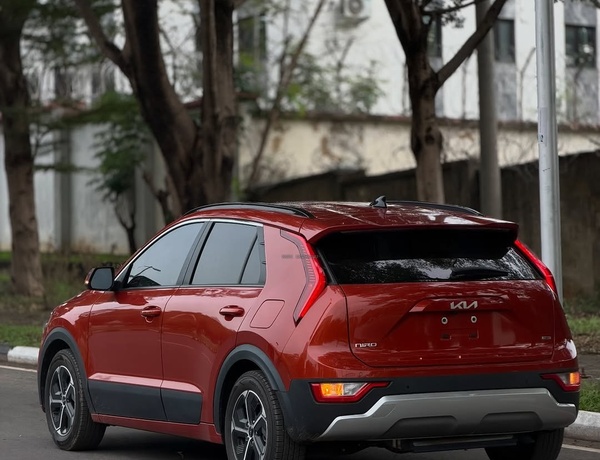 2023 KIA NIRO – FOREIGN USED | HYBRID LUXURY SUV 